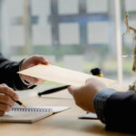 Jakie są skutki niewłaściwego zarządzania dokumentacją firmową?