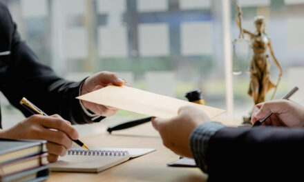 Jakie są skutki niewłaściwego zarządzania dokumentacją firmową?