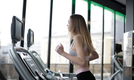 Bieżnia domowa używana – na co zwrócić uwagę przy zakupie sprzętu z drugiej ręki