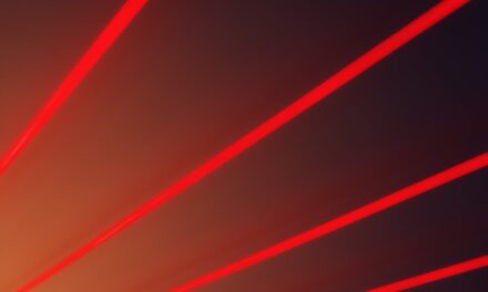 Czujnik ruchu laserowy – jak działa i gdzie znajduje zastosowanie?