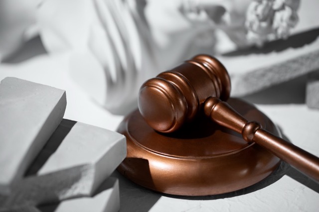 Odpowiedzialność za błąd aplikanta lub substytuta podczas rozprawy